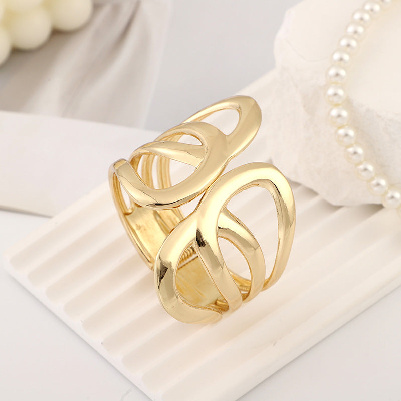 Women's Popular Exaggerated High Quality Alloy Fan-shaped Symmetrical Bracelet