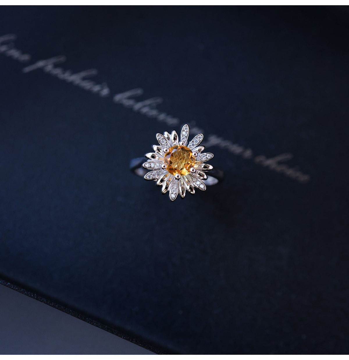 Women's & Men's Natural Citrine Sunflower Fashion Feeling Electroplated Ring