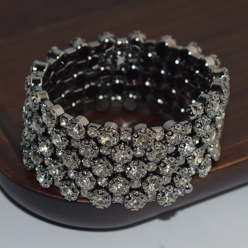 Pretty Exaggerated Personalized Temperament Female Row Bracelets