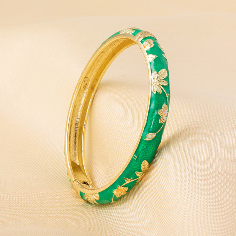 Open End Creative Special Travel Lady Bracelet