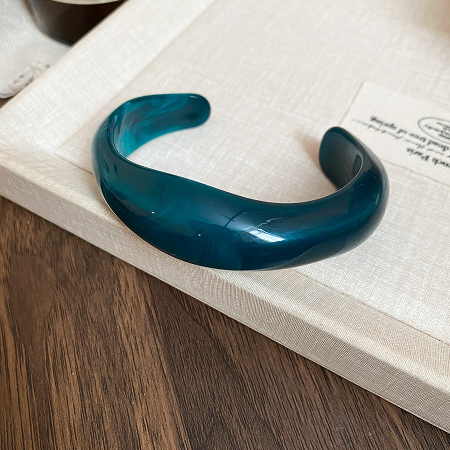 Women's Oval Open-ended Personality Exaggerated Minimalist Design Bracelets
