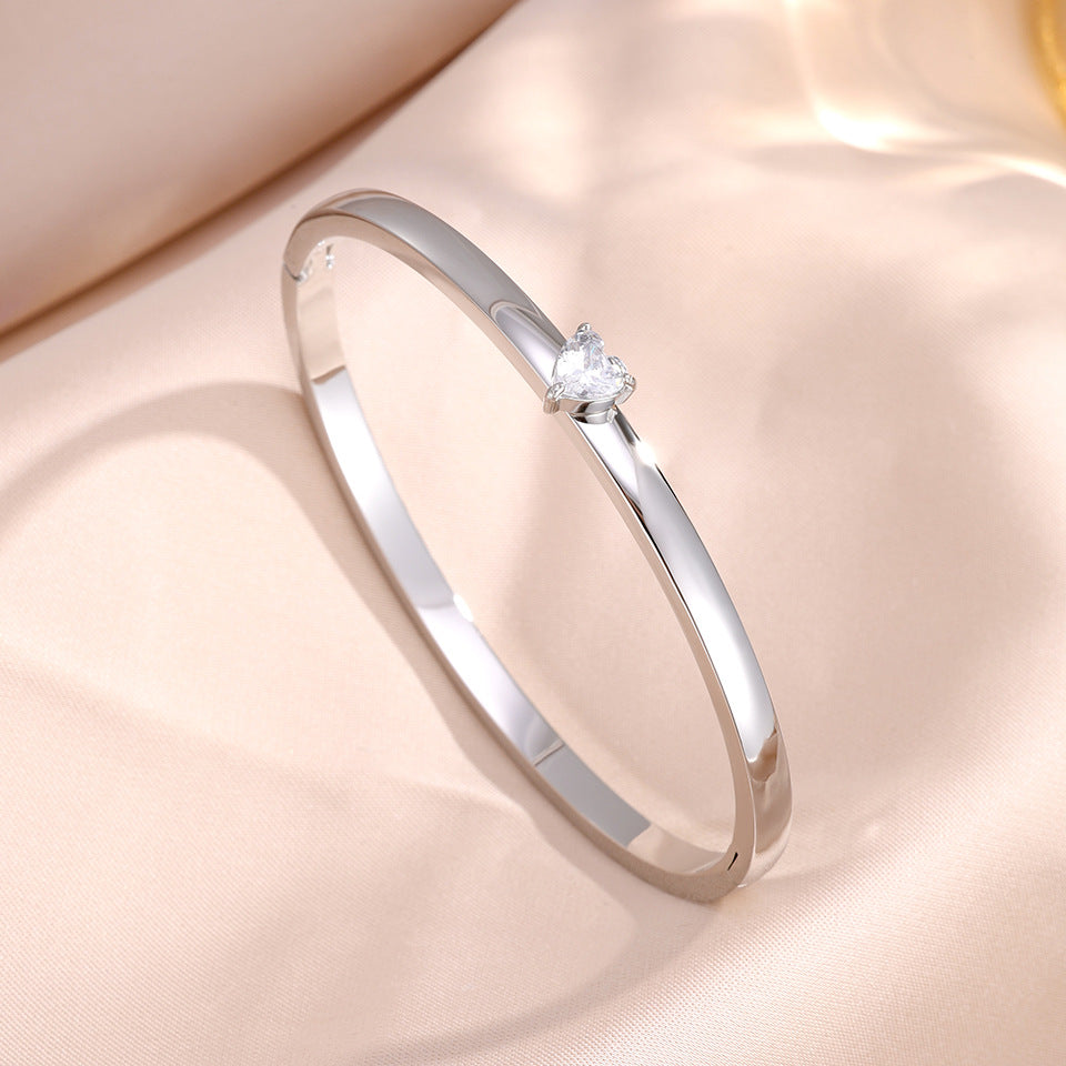 Stainless Steel Loving Heart Zircon Simple Style Bracelet