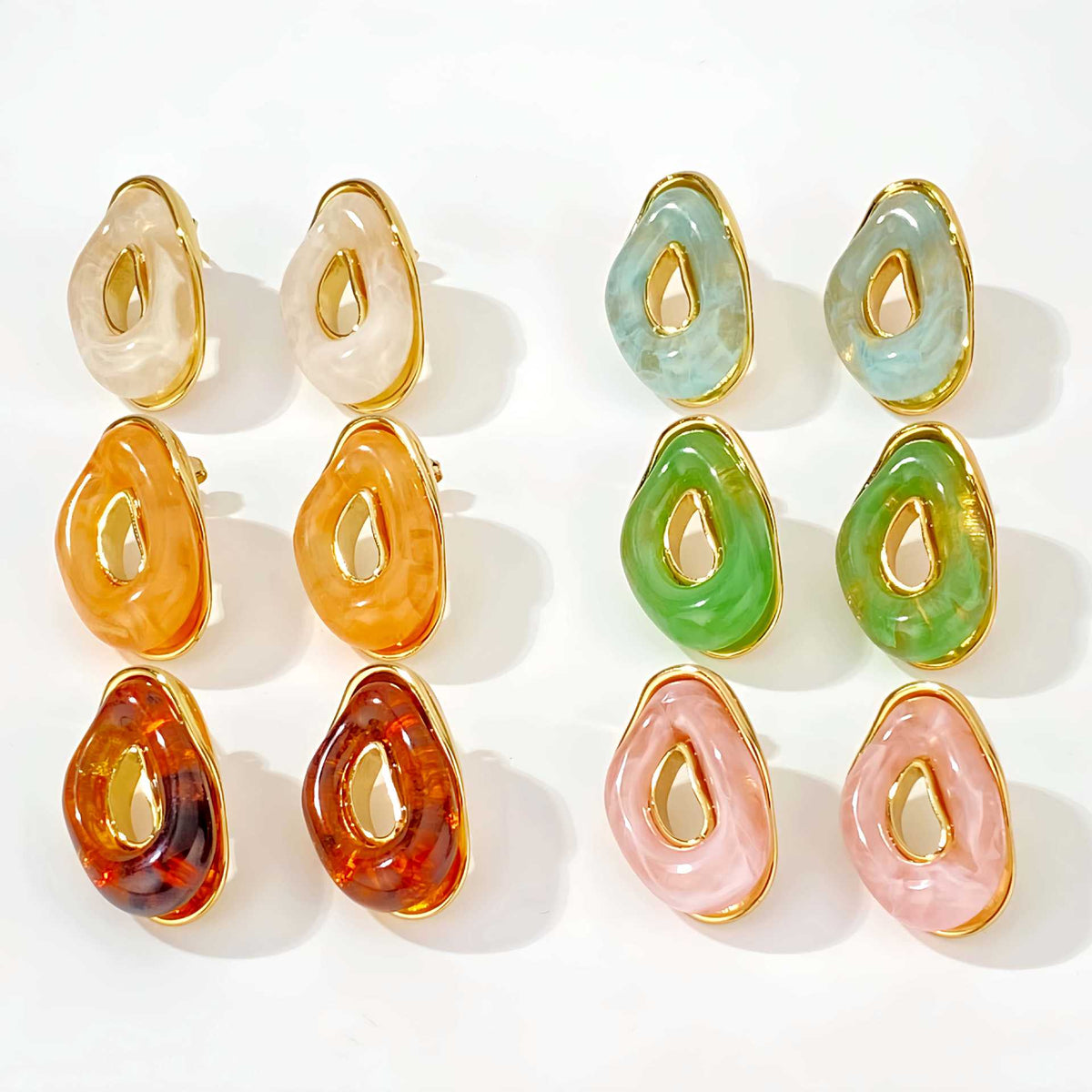 Women's Retro Irregular Niche Design Color Resin Light Luxury Temperament Rings