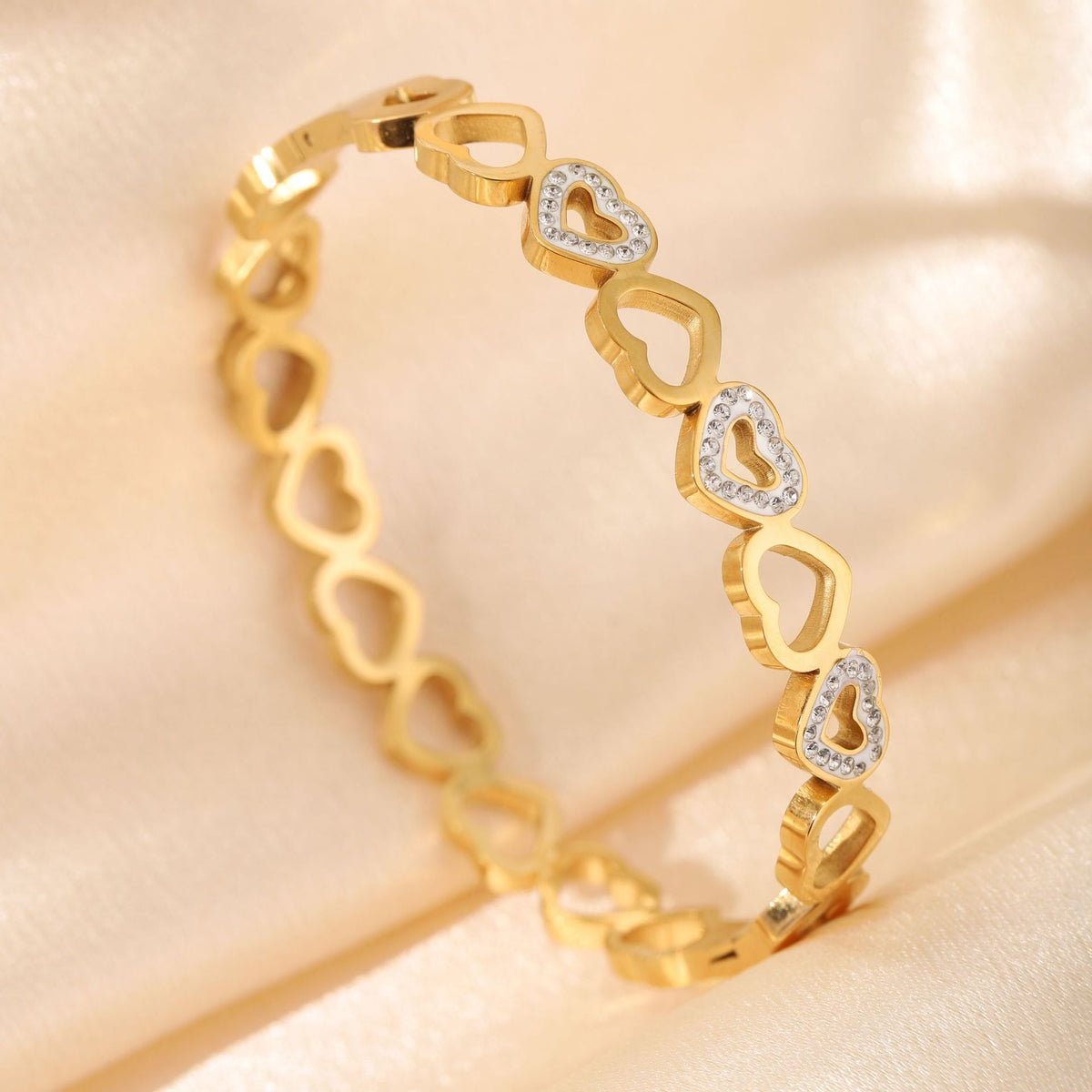 Titanium Steel High-grade Retro Chinese Flower Bow Fashionable Bracelet