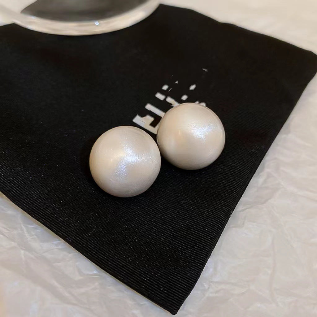 Needle Hemisphere Metal Light Luxury Brushed Design Sense Stud Earrings