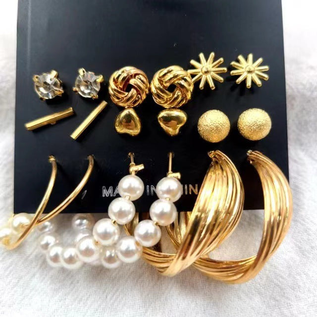 Women's French Retro Circle Pearl For Stud Earrings