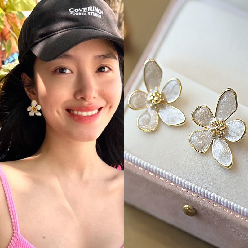 Gentle Sweet Flowers Female Trendy High Sense French Entry Stud Earrings