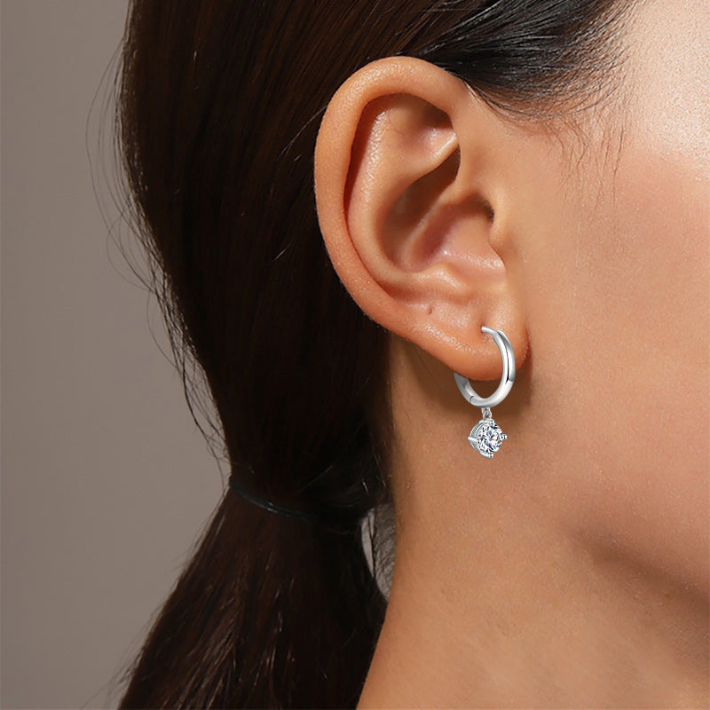 Classic Four-Prong D-Color VVS1 Moissanite Hoop Earrings – 5mm Round Stones in Gold or White Gold