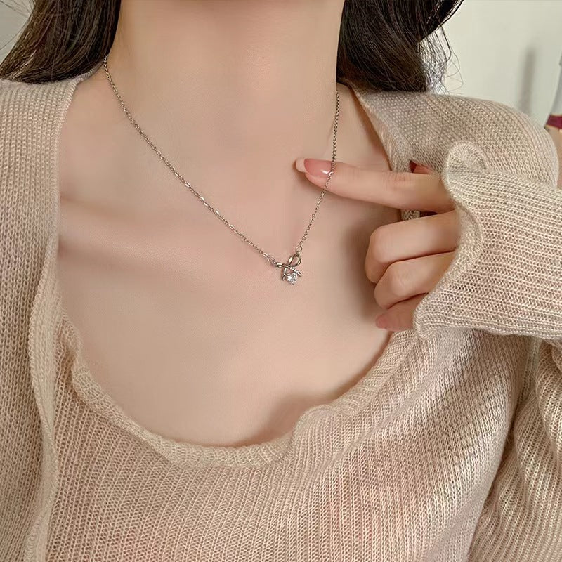 Women's Pearl Sweater Chain Long Design Niche Necklaces
