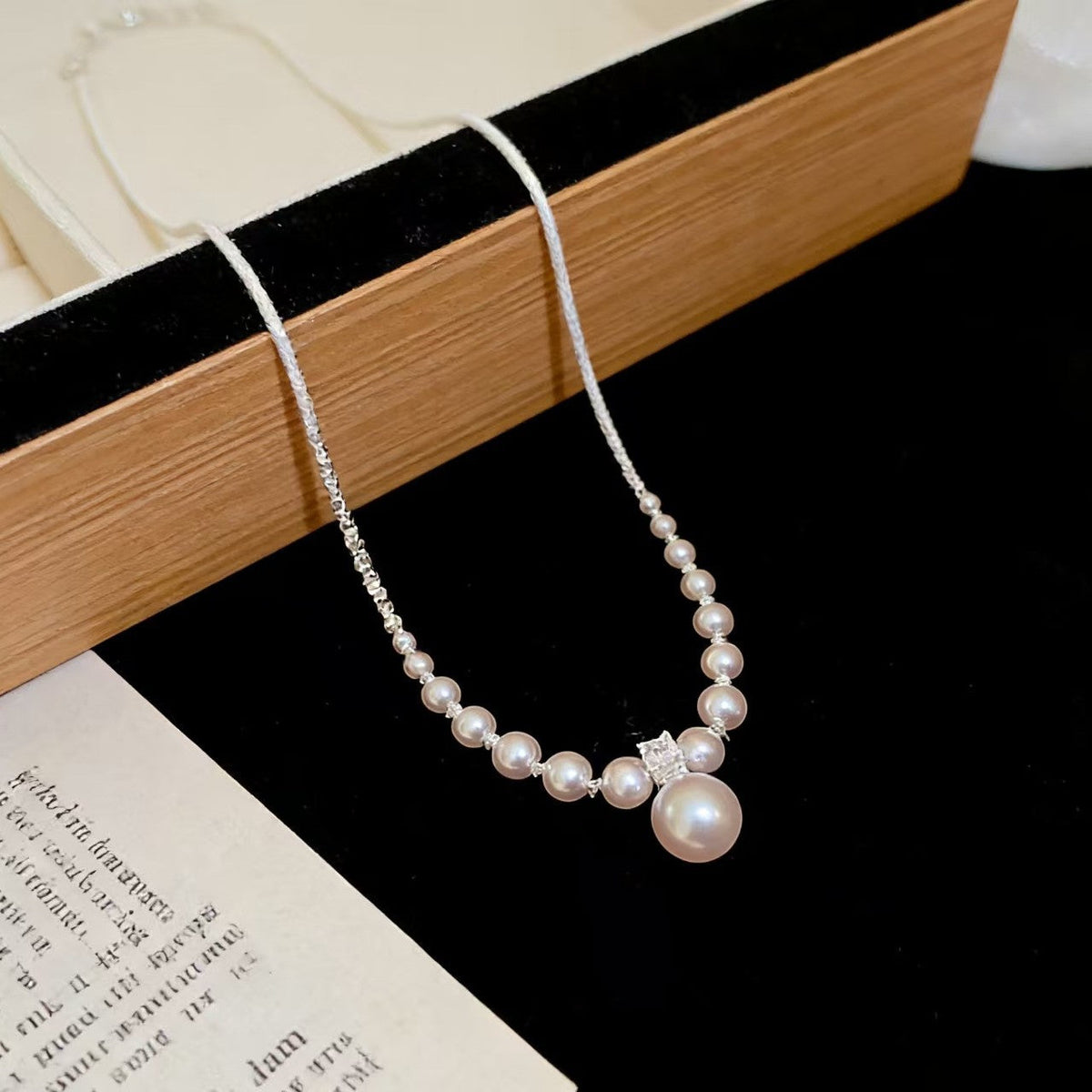 Pieces Of Sier Clavicle Chain Valentine's Day Necklace