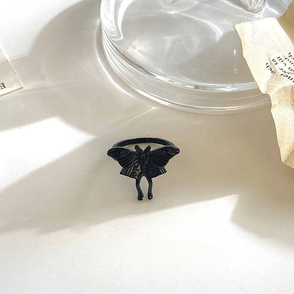 Women's & Men's Vintage Bohemian Personality Fashion Moth Punk Hip Hop Ring