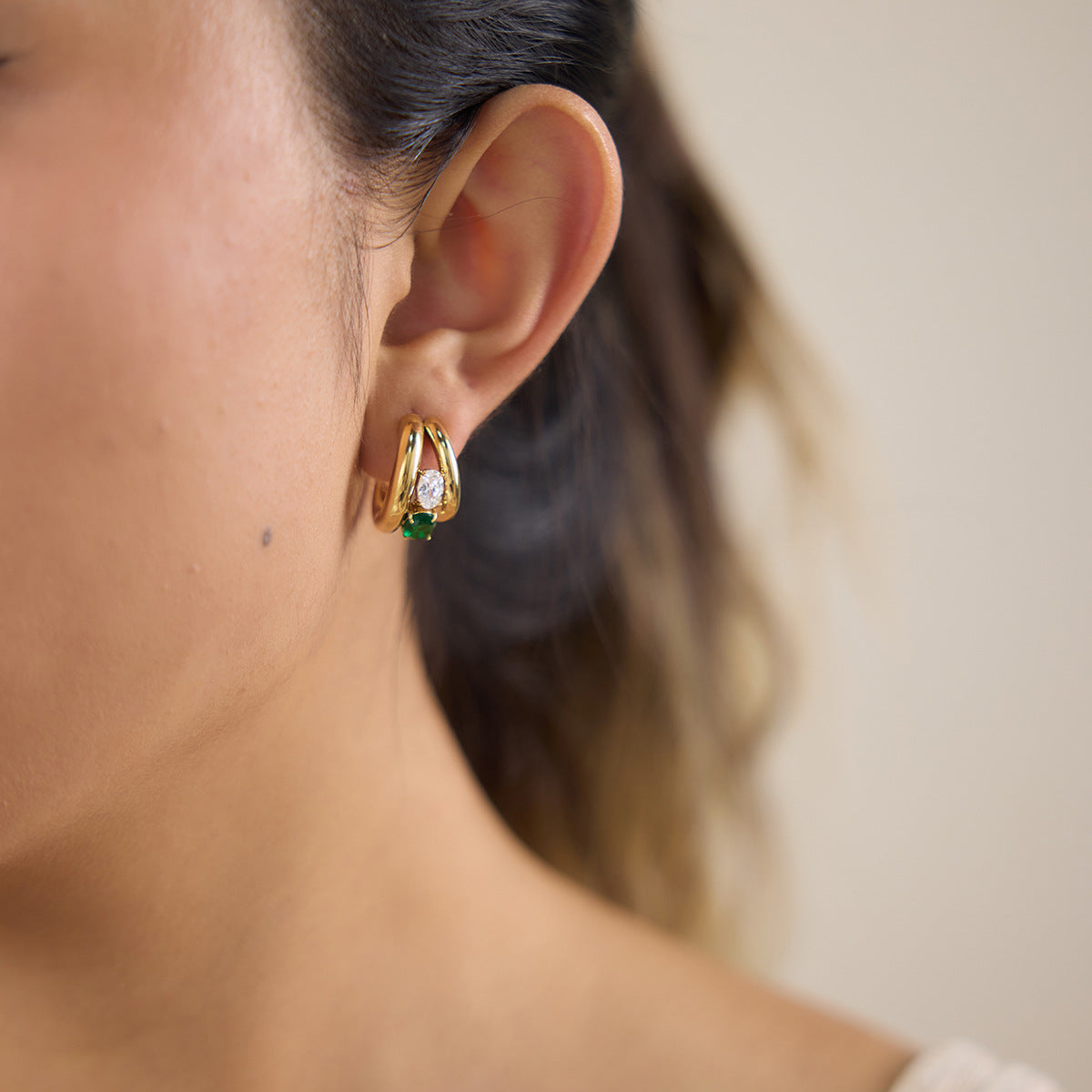Ding Titanium Steel Zircon Design Sense Special Interest Female Light Earrings
