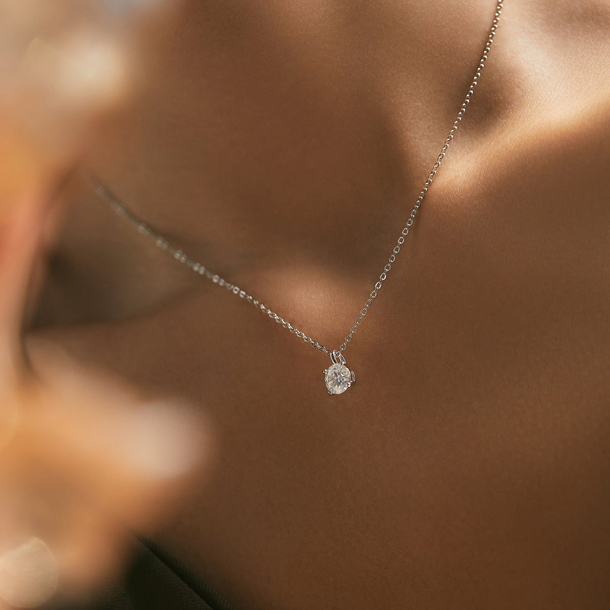 Moissanite Pendant Necklace in Sterling Silver – Elegant Clavicle Chain for Everyday Elegance