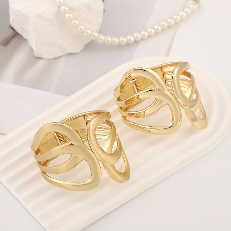 Women's Popular Exaggerated High Quality Alloy Fan-shaped Symmetrical Bracelet