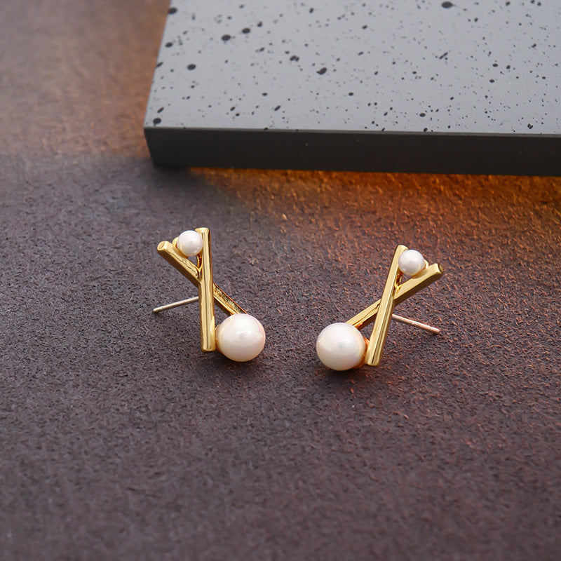 Women's Needle Cross Design Geometric X-shaped Pearl Simple Earrings