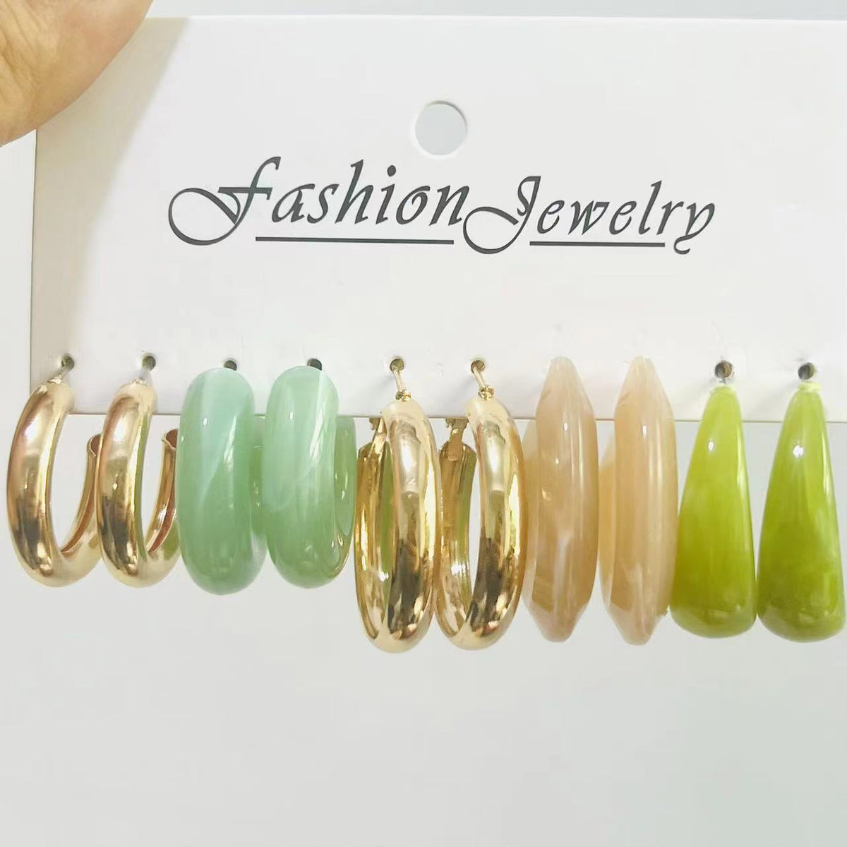 Women's French Retro Circle Pearl For Stud Earrings
