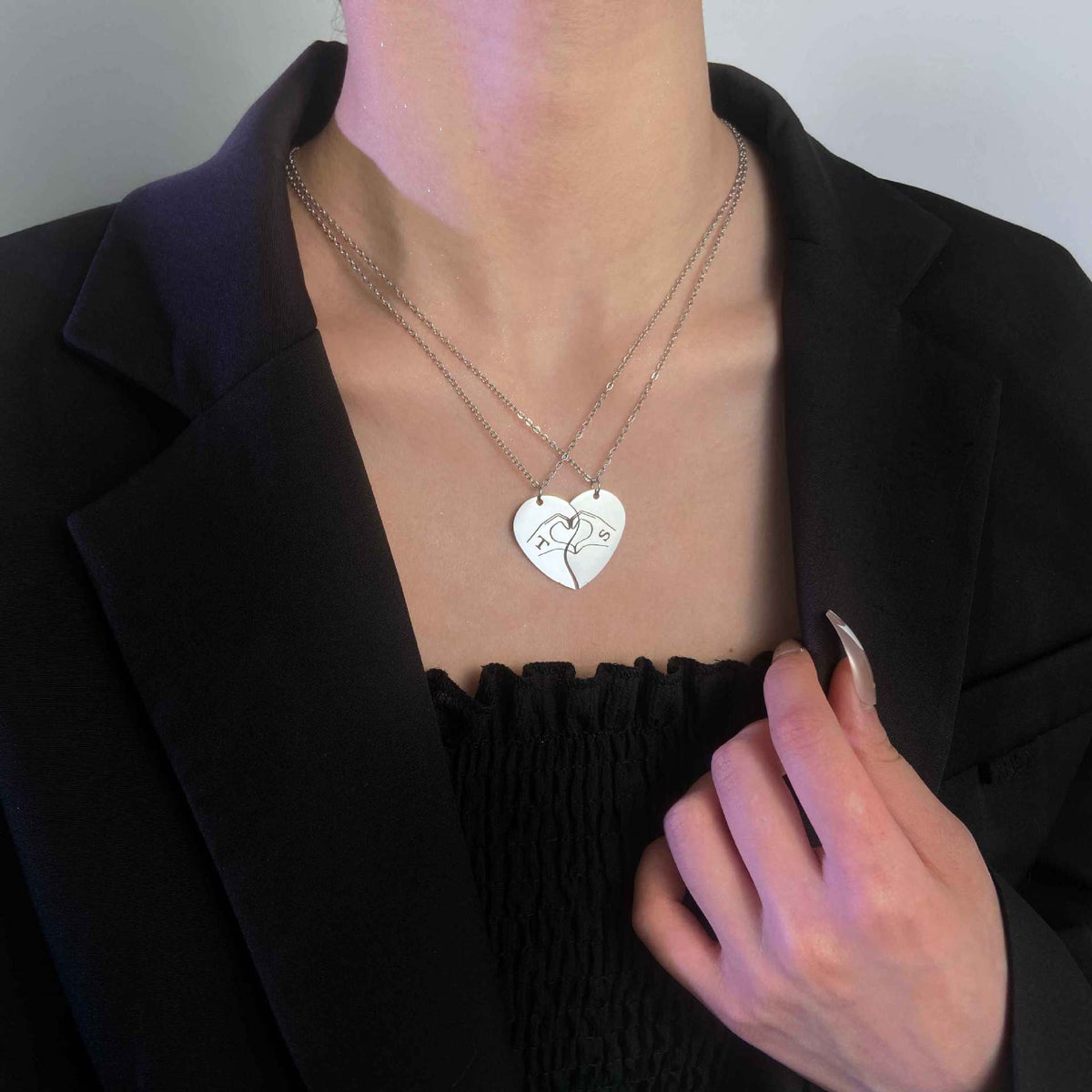 Women's Drop Flower Stainless Steel High-grade Cold Style Necklace
