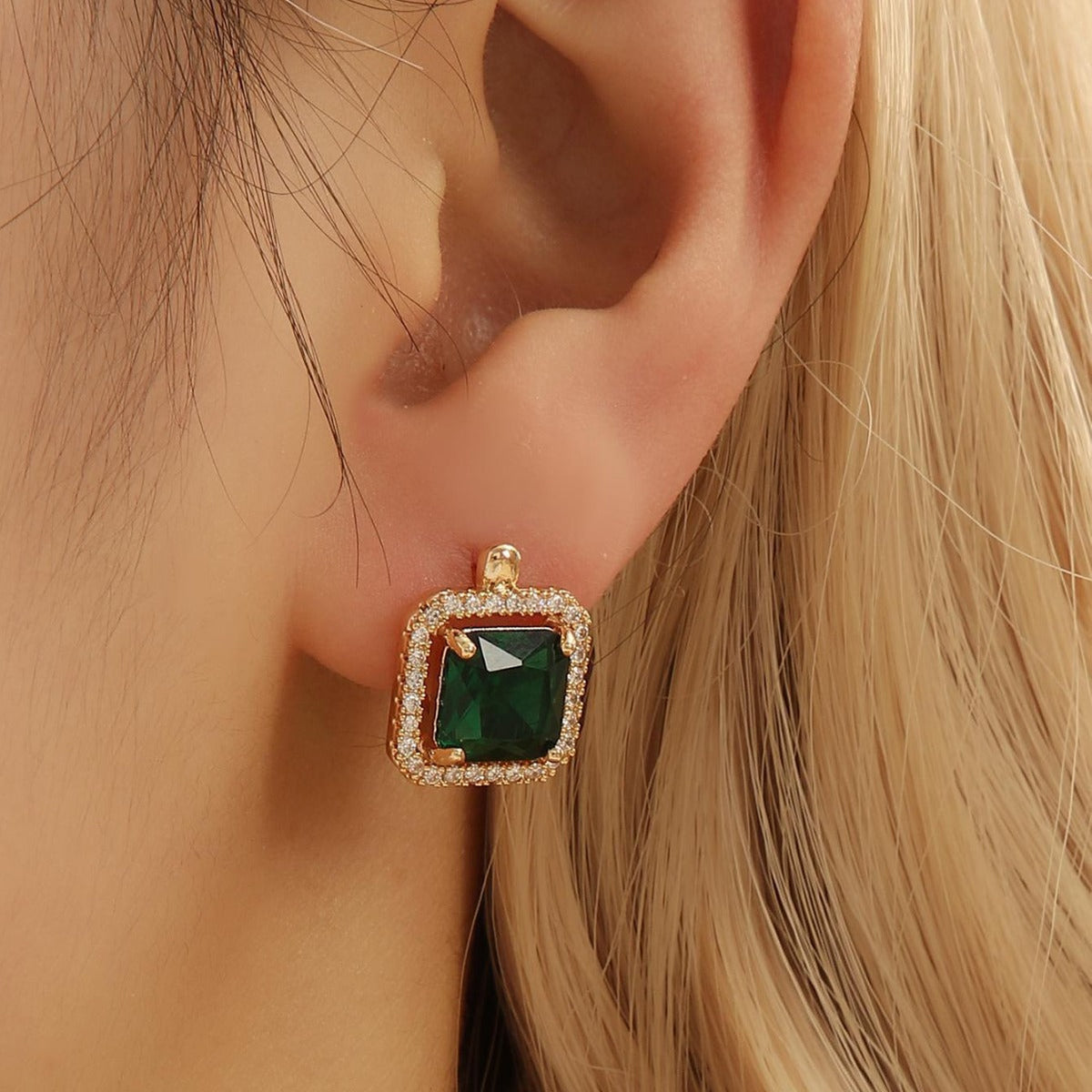 Women's Fashion Emerald Copper Small Retro Affordable Luxury Geometric Square Zircon Earrings