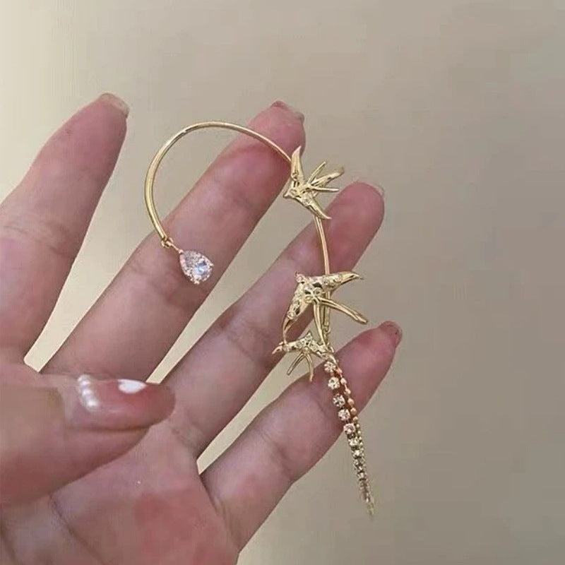 Women's Clip Inlaid Zircon Pearl Light Luxury Stud Earrings