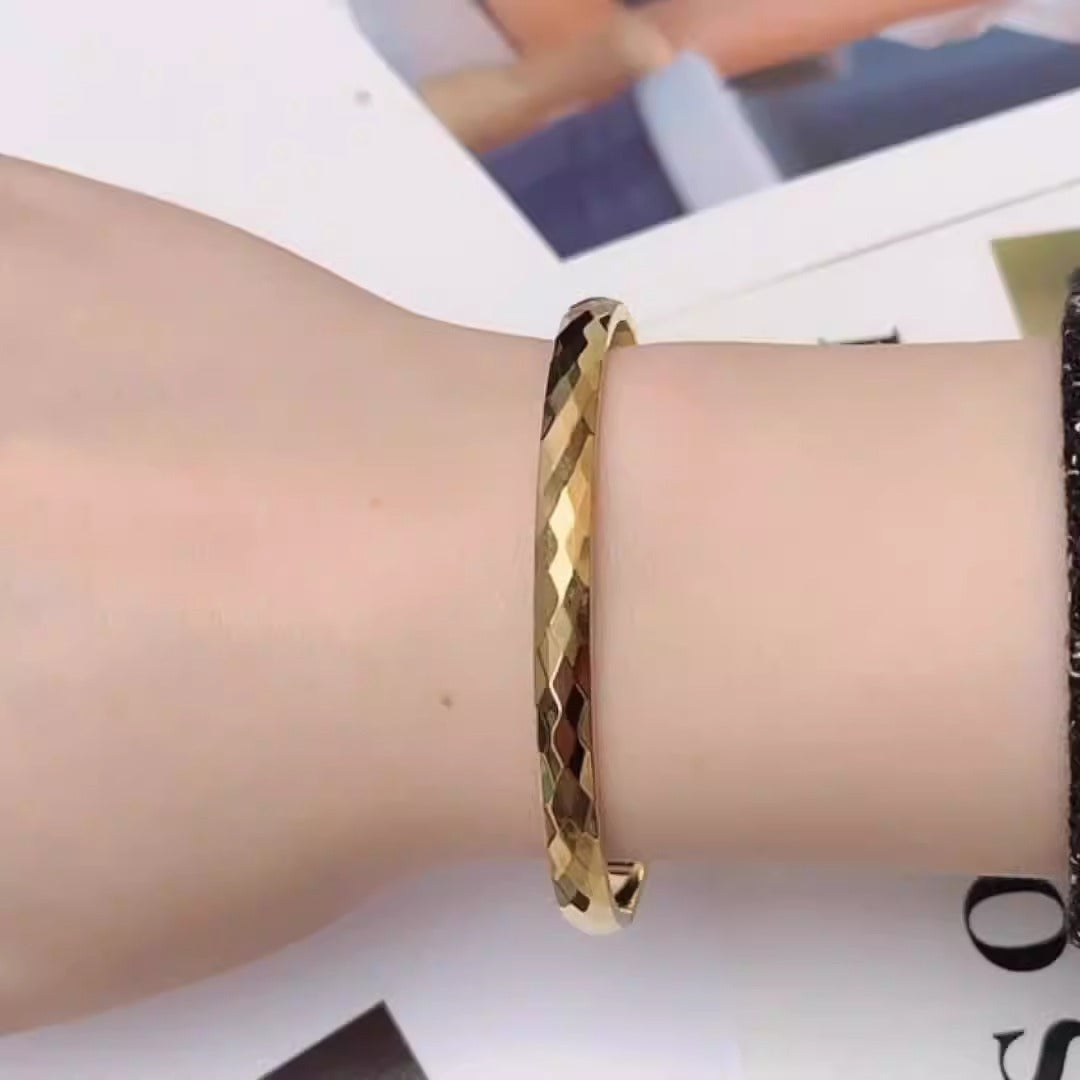 Wave Light Titanium Steel Female Gold Plated Card Bracelets