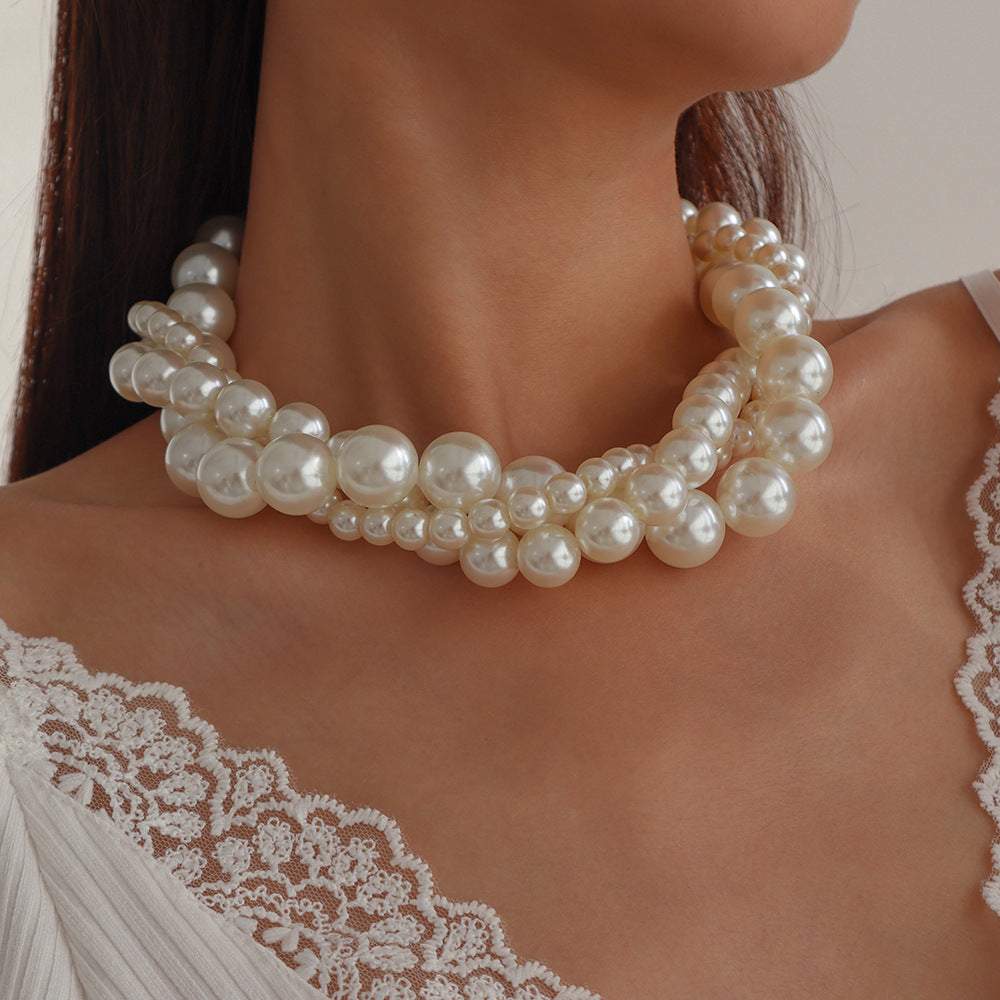 Women's Elegant Retro Fashion Exaggerated Pearl Geometric Necklaces