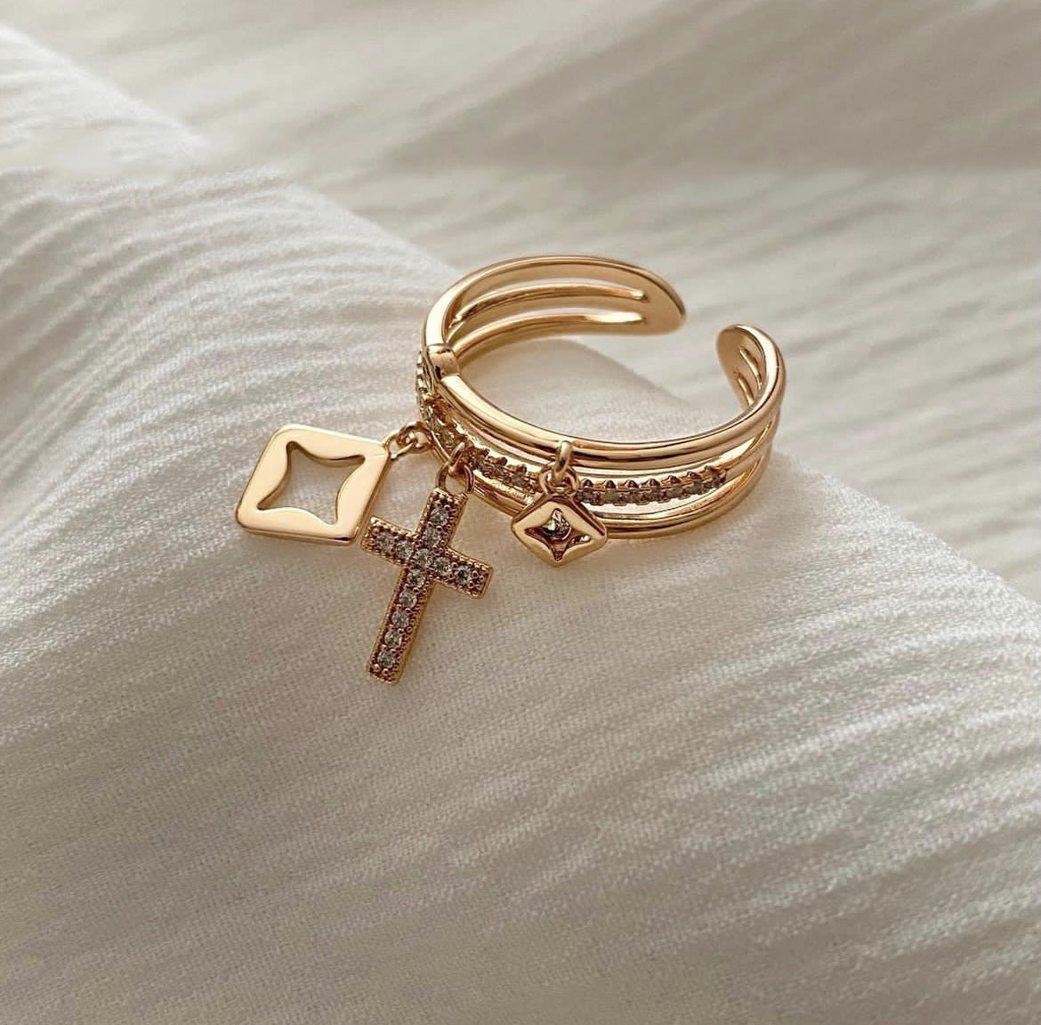 Fashion Butterfly Personality Woven Copper Geometric Ring