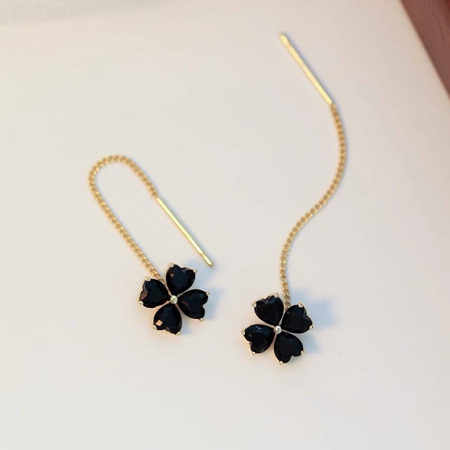 Black Clover Ear Lines Female Light Luxury Minority Design Sense Earrings