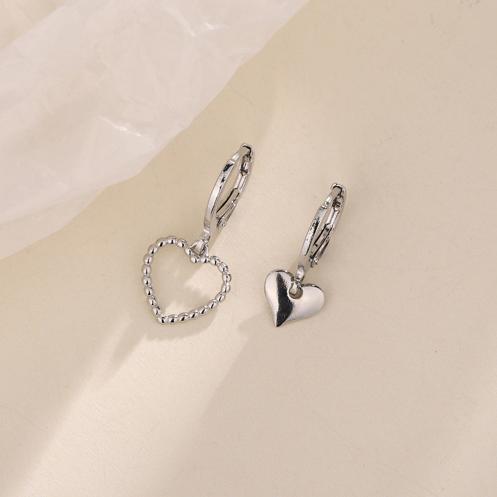 Women's Peach Heart Ear Clip Short Temperamental Korean Hollow Earrings