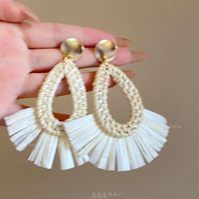 Style Flower Female Design High-grade Ear Giant Rings