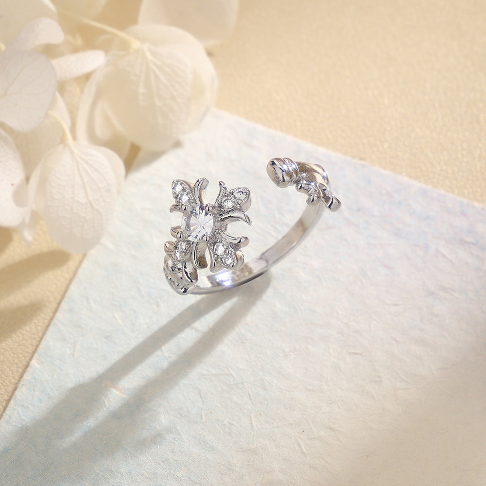Luxury Gorgeous Exaggerated Hip Hop Index Finger Hot Cross Rings