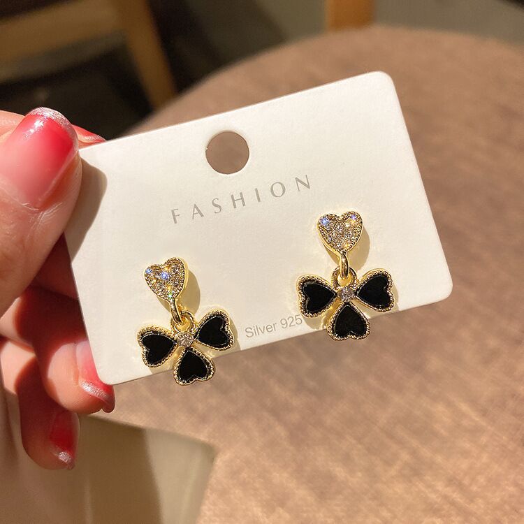 Pin Simple Rhinestone Clover Love Heart Flowers Female Design Earrings