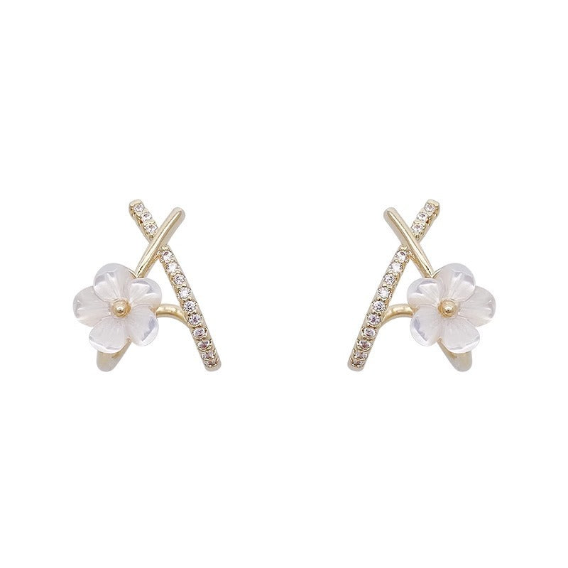 Women's Compact Mini Flower For Trendy Elegant Wild Niche Sweet Earrings