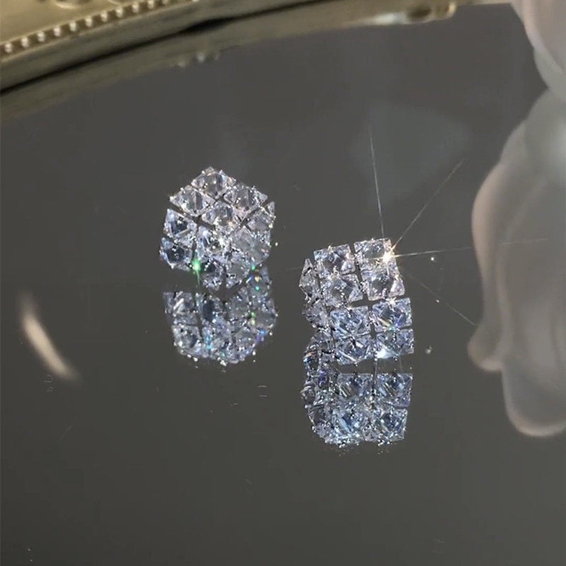 Geometric Square Super Flash Zircon Fashionable Temperament Luxury High-grade Style Earrings