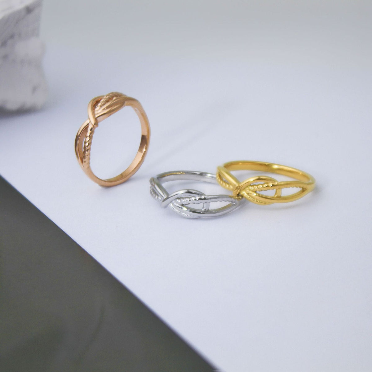 Women's Stainless Steel Line Geometric Titanium Personality High Rings