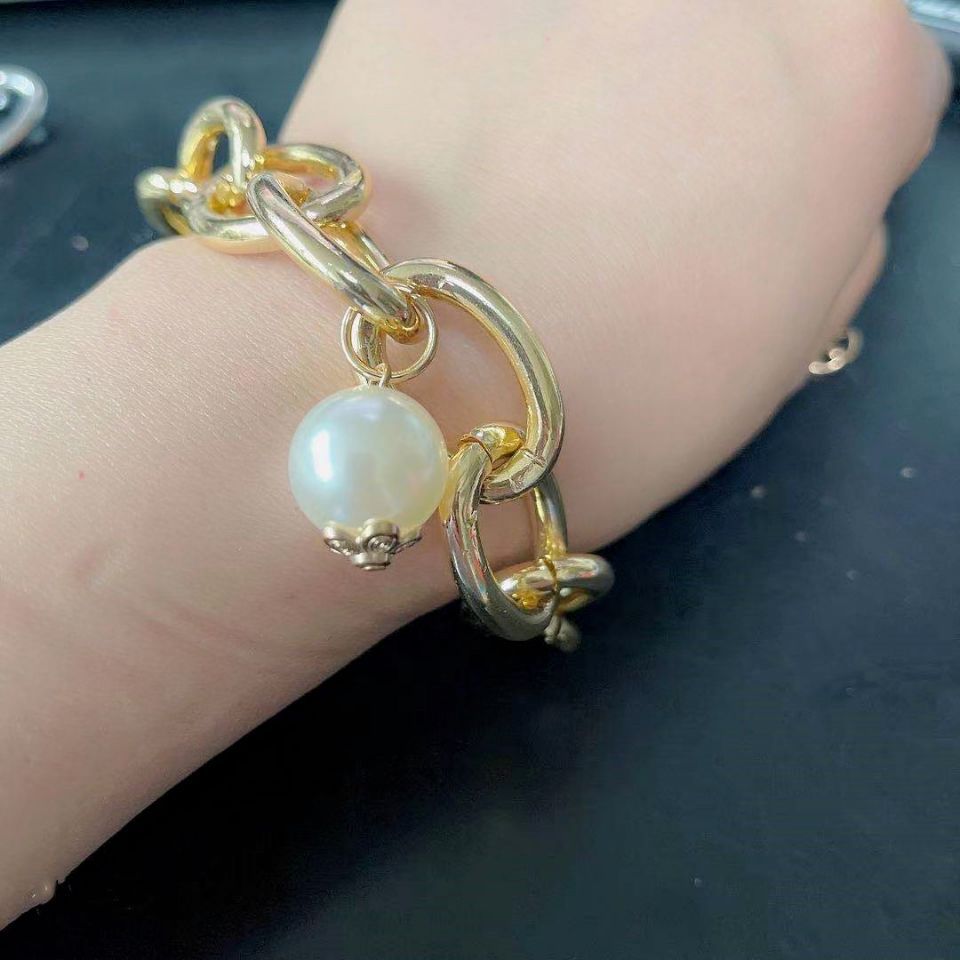 Ornament Elegant Pearl Thick Chain High Necklaces