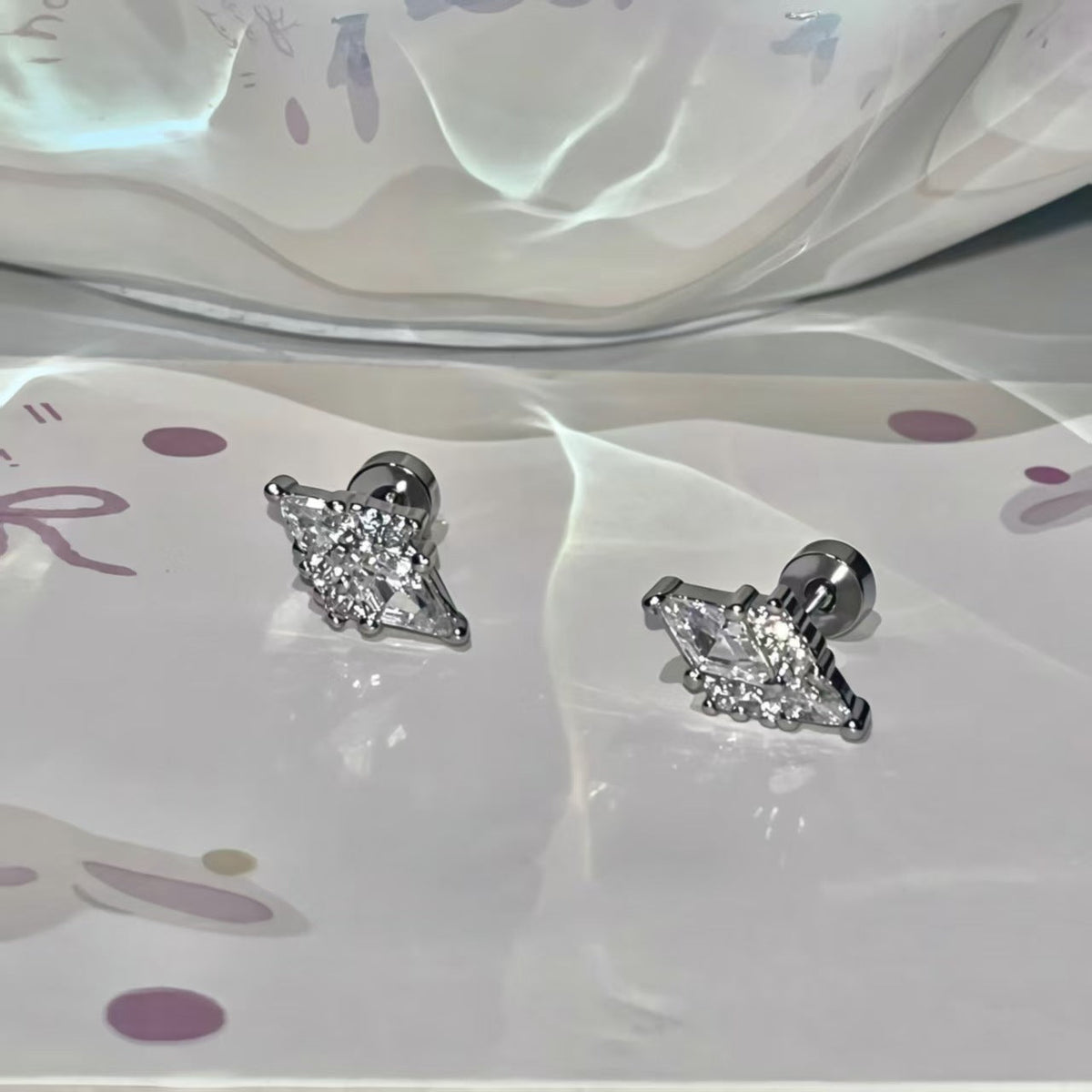 Super Flash Titanium Steel Ear Bone Female Simple Niche Design Earrings