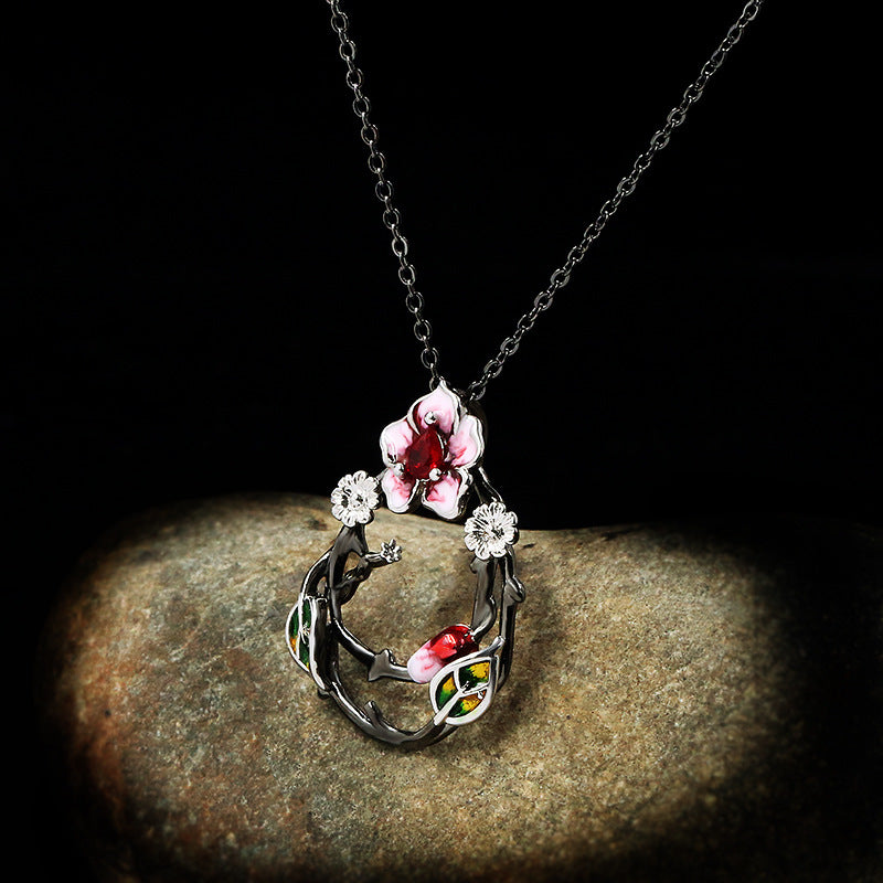 Rose Short Enamel Glaze White Jade Flower Ladybug Clavicle Necklace