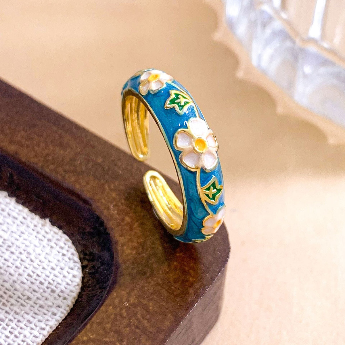 Flower Elegance Retro Fashion Design Sense Exquisite Rings