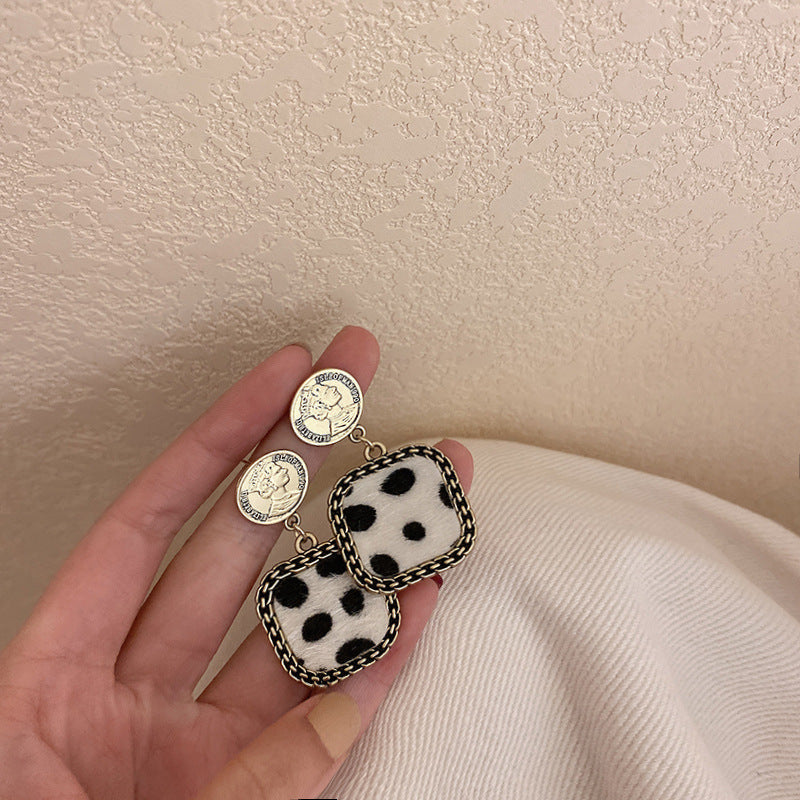 Women's Needle Coffee Color Series Leopard Print Geometric High-grade Temperament Stud Earrings