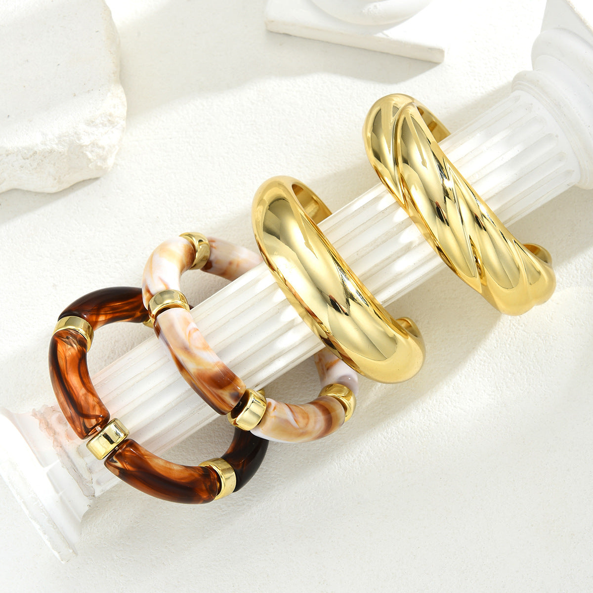 Wide Brim Open-ended Personalized Glossy Acrylic Suit Bracelet