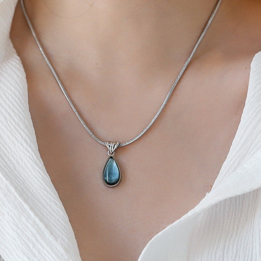 Women's Retro Olive Green Blue Water Drop Niche Design Necklaces