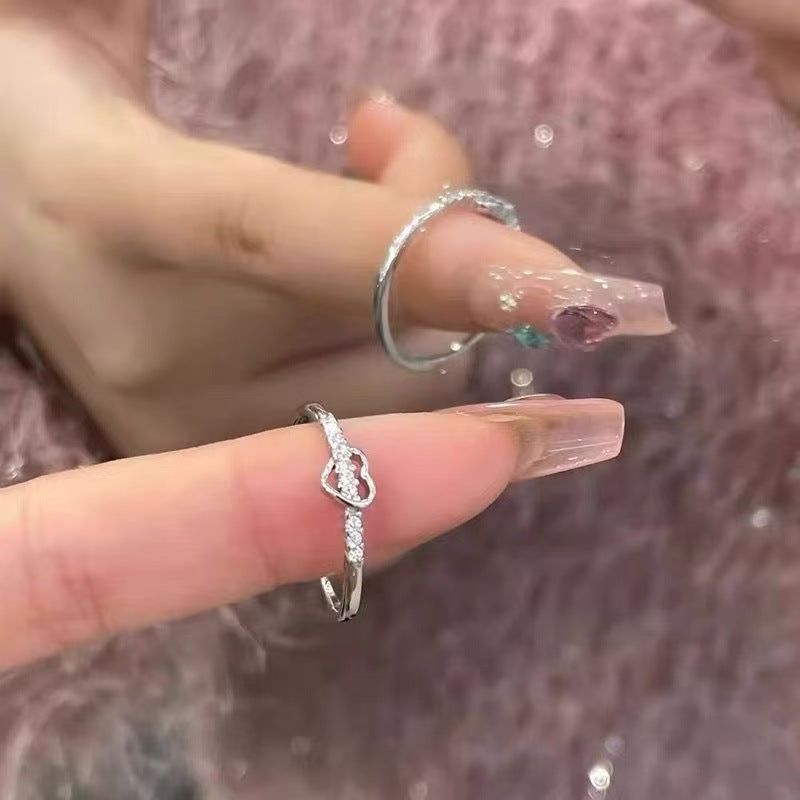 Gang Drill Hollow Heart-shaped Fashion Personality Girlfriends Ring