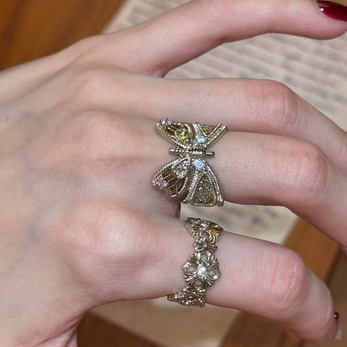 Coffee Gold Flower-de-luce Butterfly Retro Minority Design Open Twin Rings