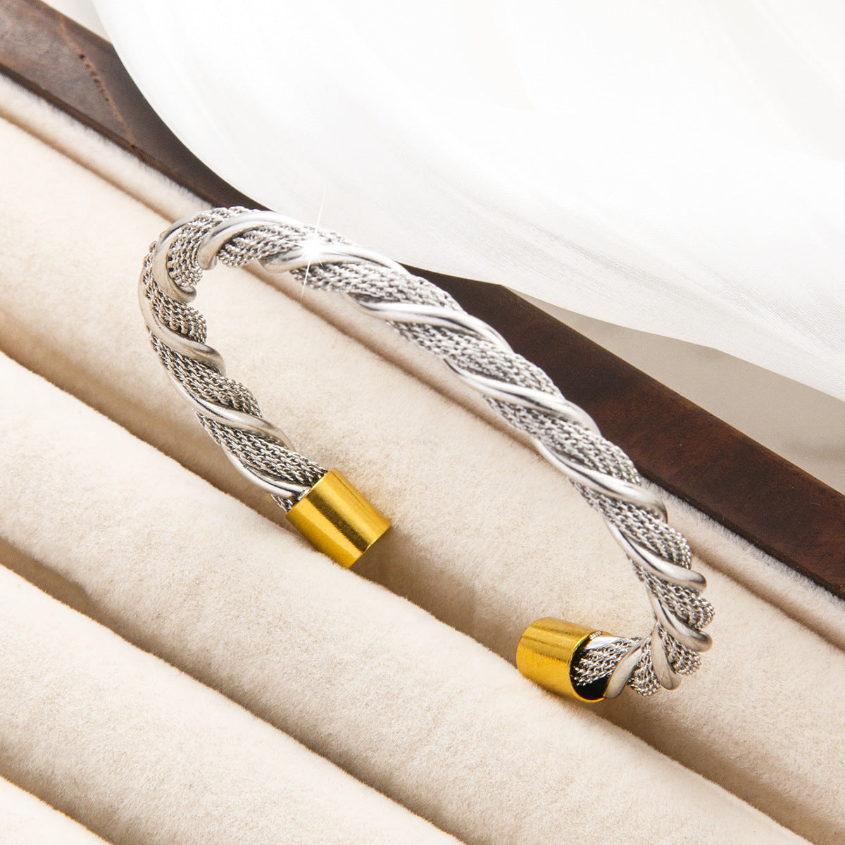 Gold Wire Rope Titanium Steel High-grade Bracelets
