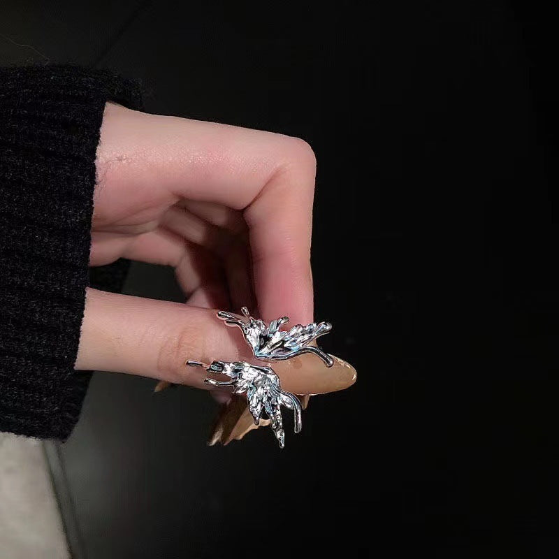 Alloy Chain Vintage Crying Face Poker Hollow Love Ring