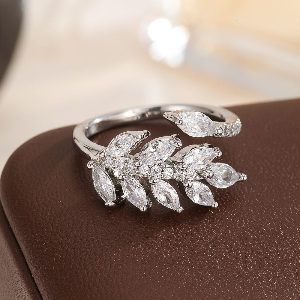 Delicate Leaves Open Light Luxury High Sense Zircon Index Rings