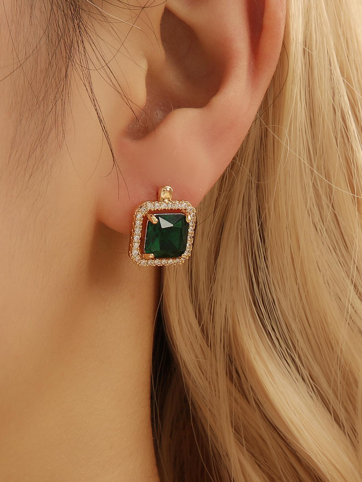 Women's Fashion Emerald Copper Small Retro Affordable Luxury Geometric Square Zircon Earrings