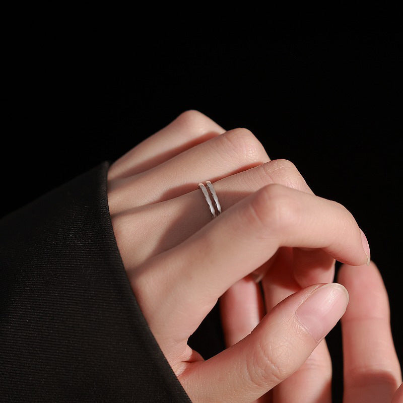 Women's Simple Niche Design Water Ripple Daily Commuting Switchable Index Finger Ring