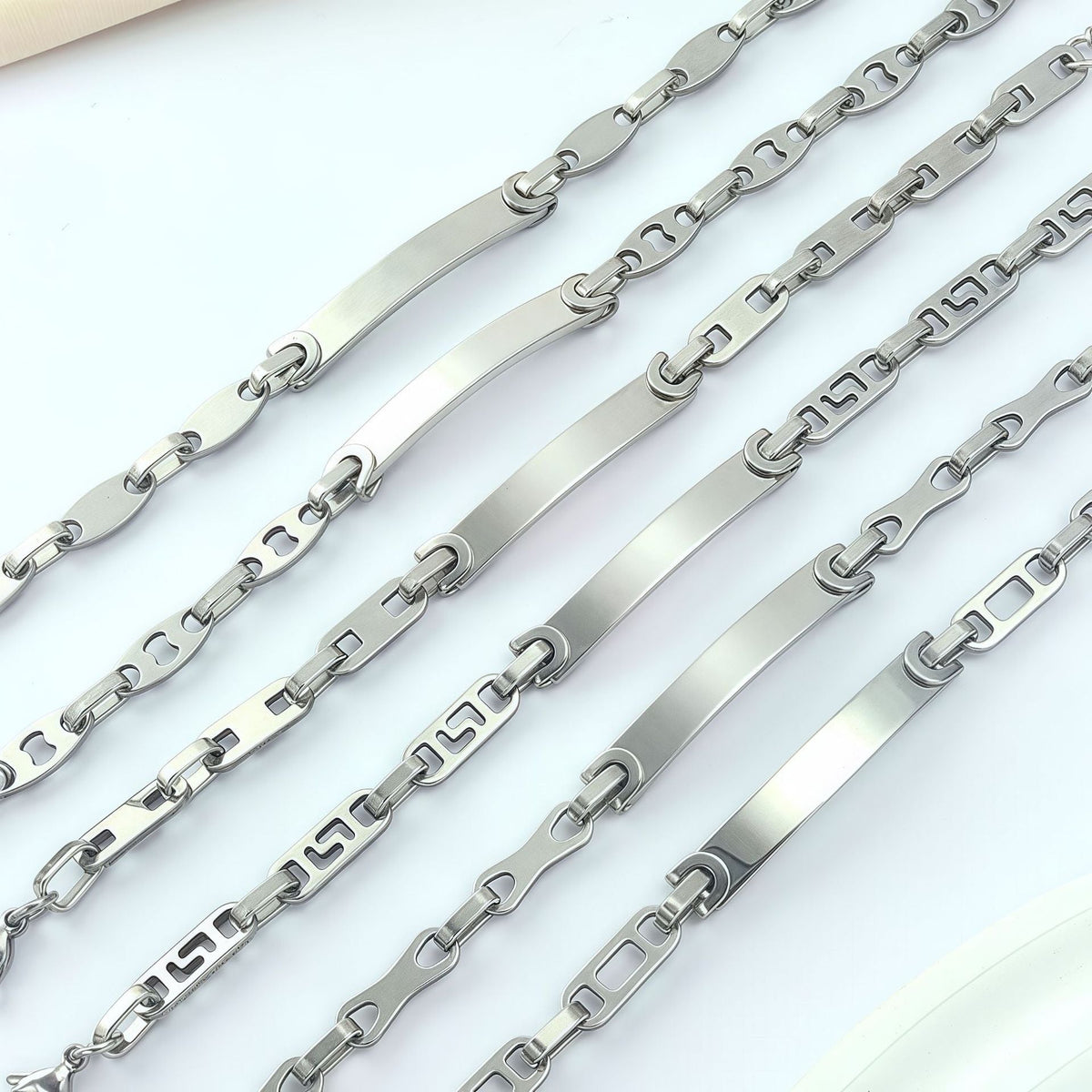 Creative Stainless Steel Curved Fashion Couple Bracelet