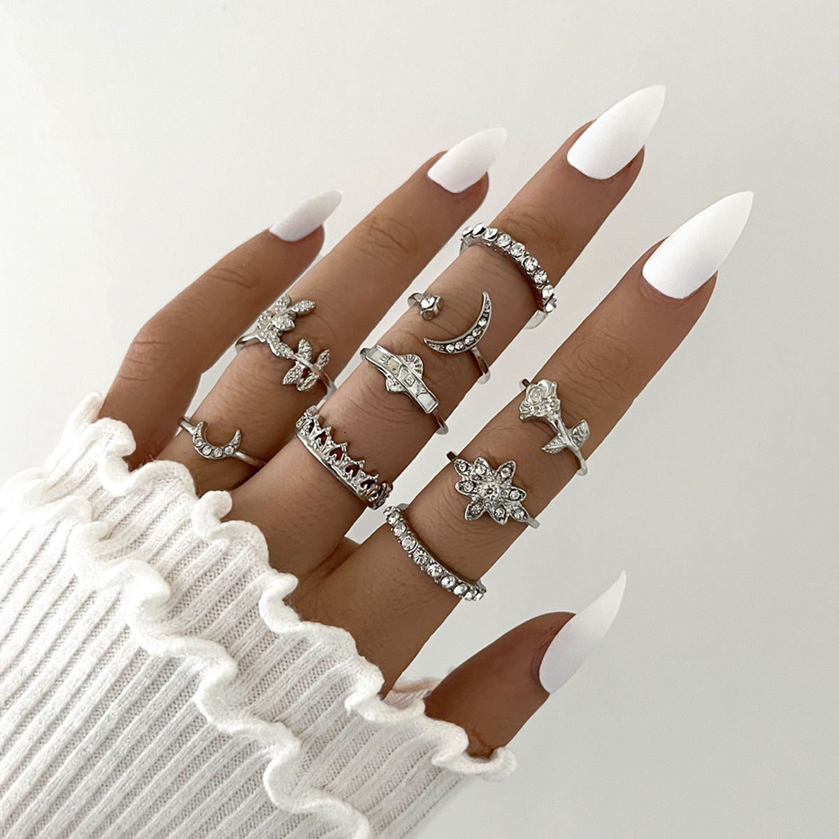 Alloy Chain Vintage Crying Face Poker Hollow Love Ring